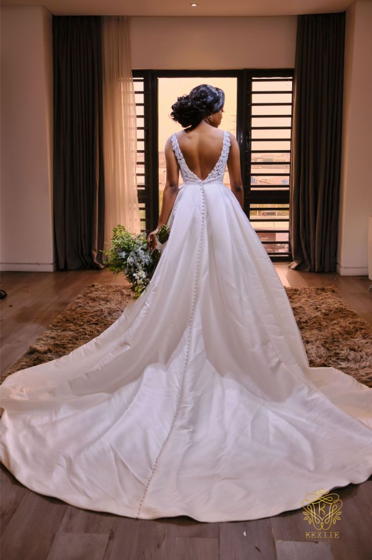 regalestilo- mrs aina 15
