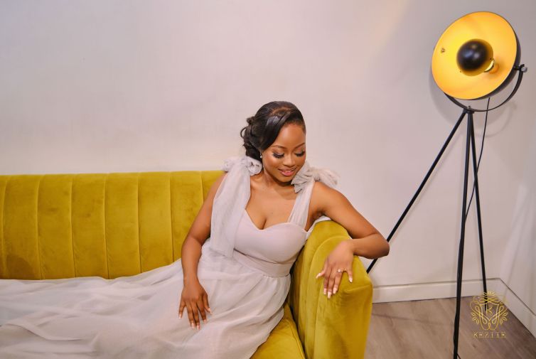 regalestilo- mrs aina 17